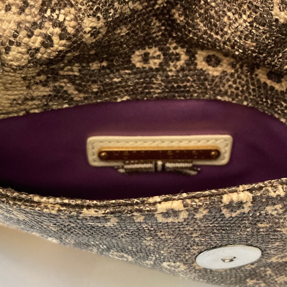 Henri Bendel Cream and Brown Snake Print Clutch - Picture 4 of 10